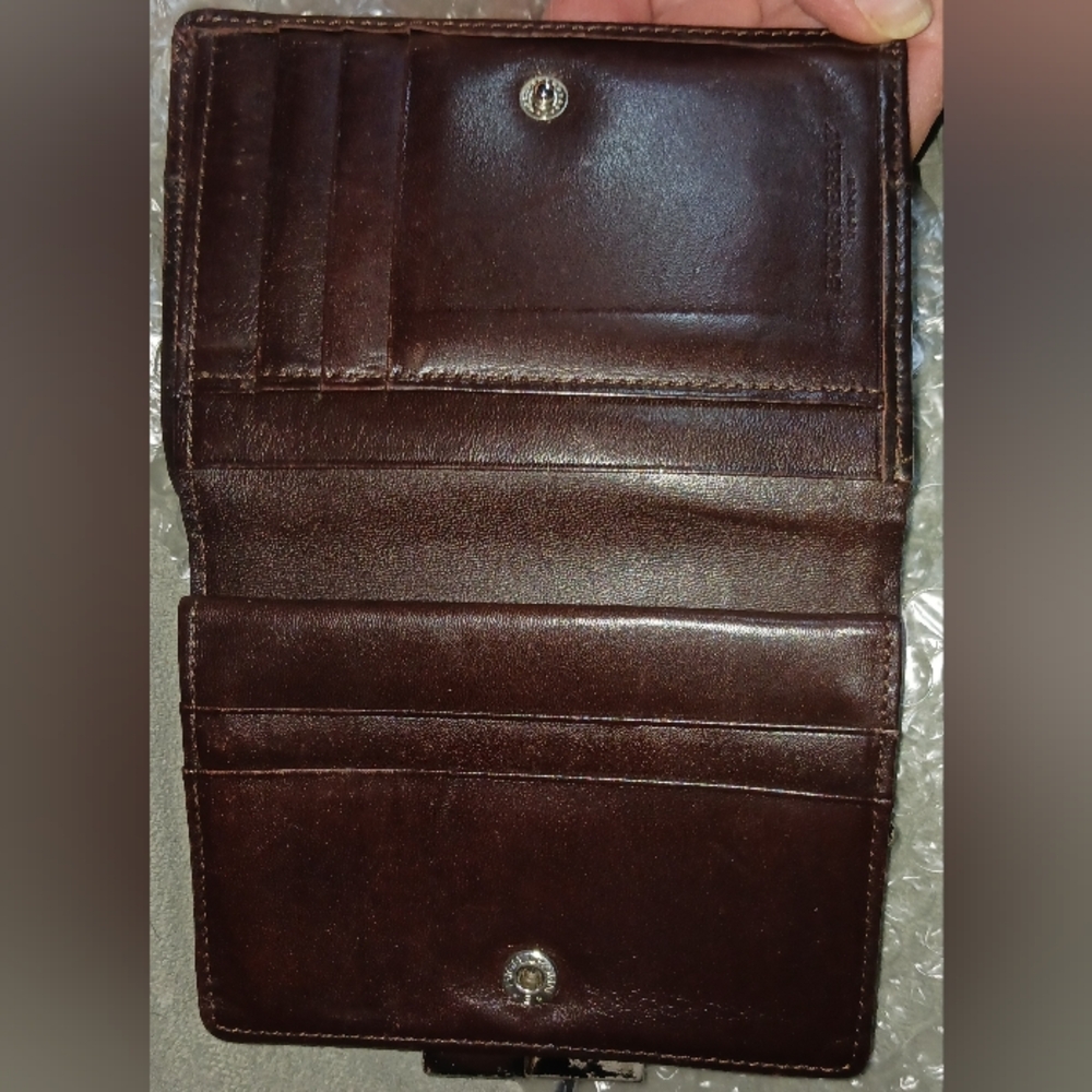 Burberry kisslock wallet EUC - Picture 7 of 8